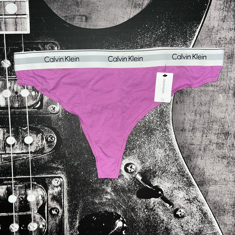NWT Calvin Klein Thong